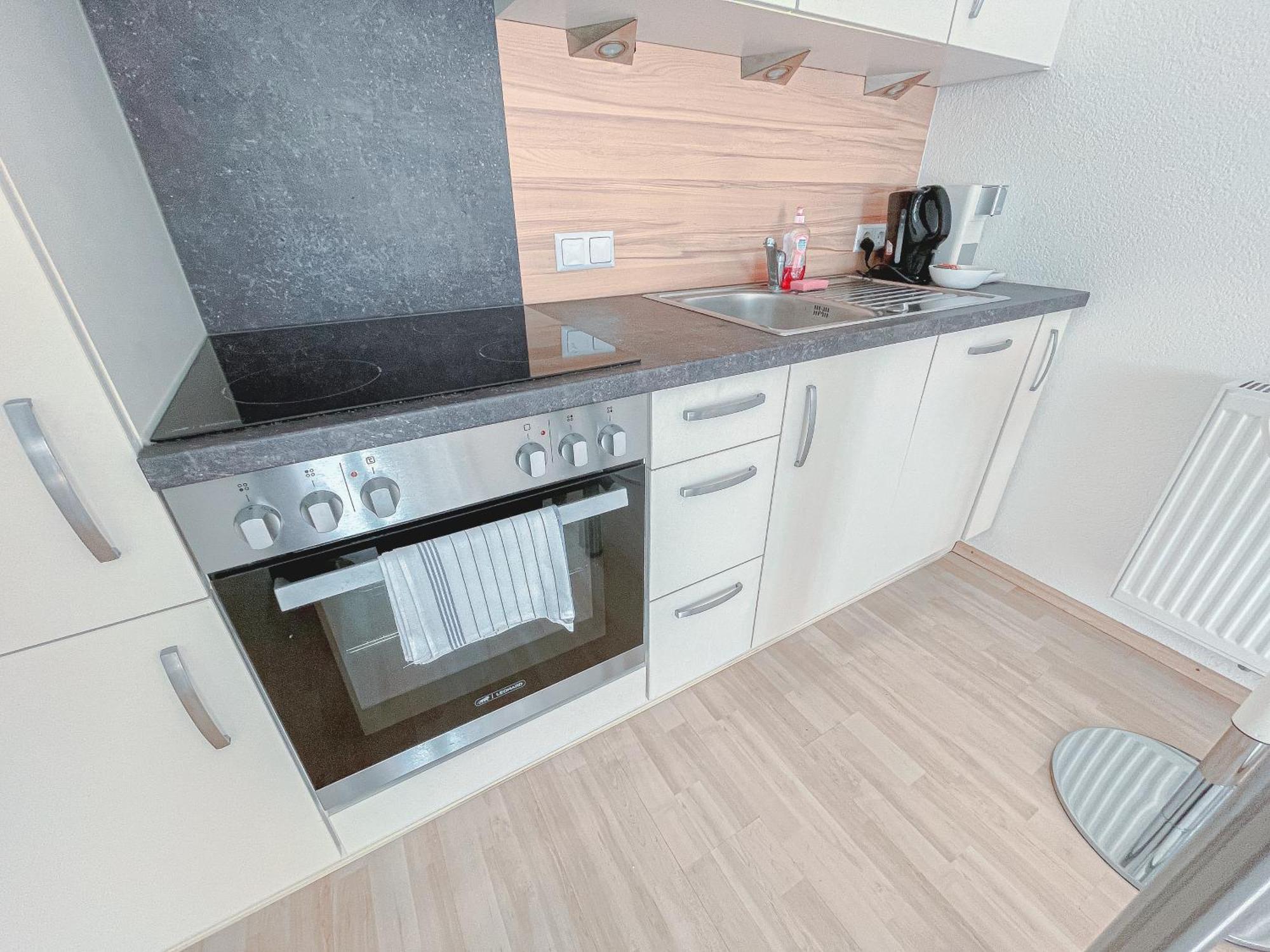 Contactless Self-Check-In - Studio, 5 Minutes To Center Apartment Graz Exterior photo